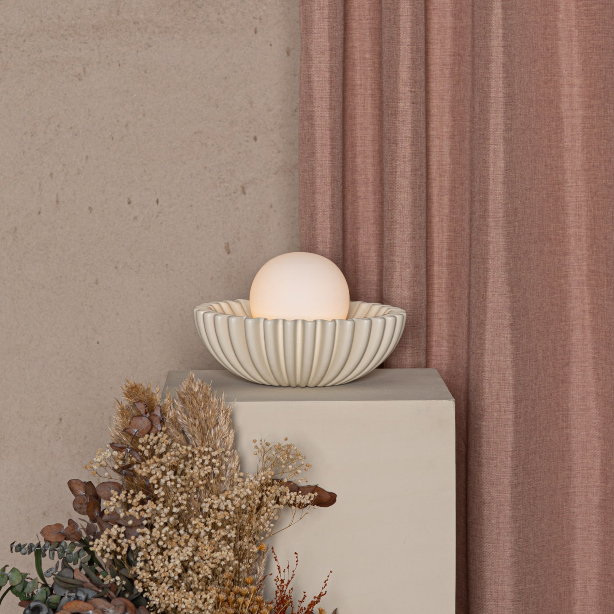Ostro Ceramic Table Lamp