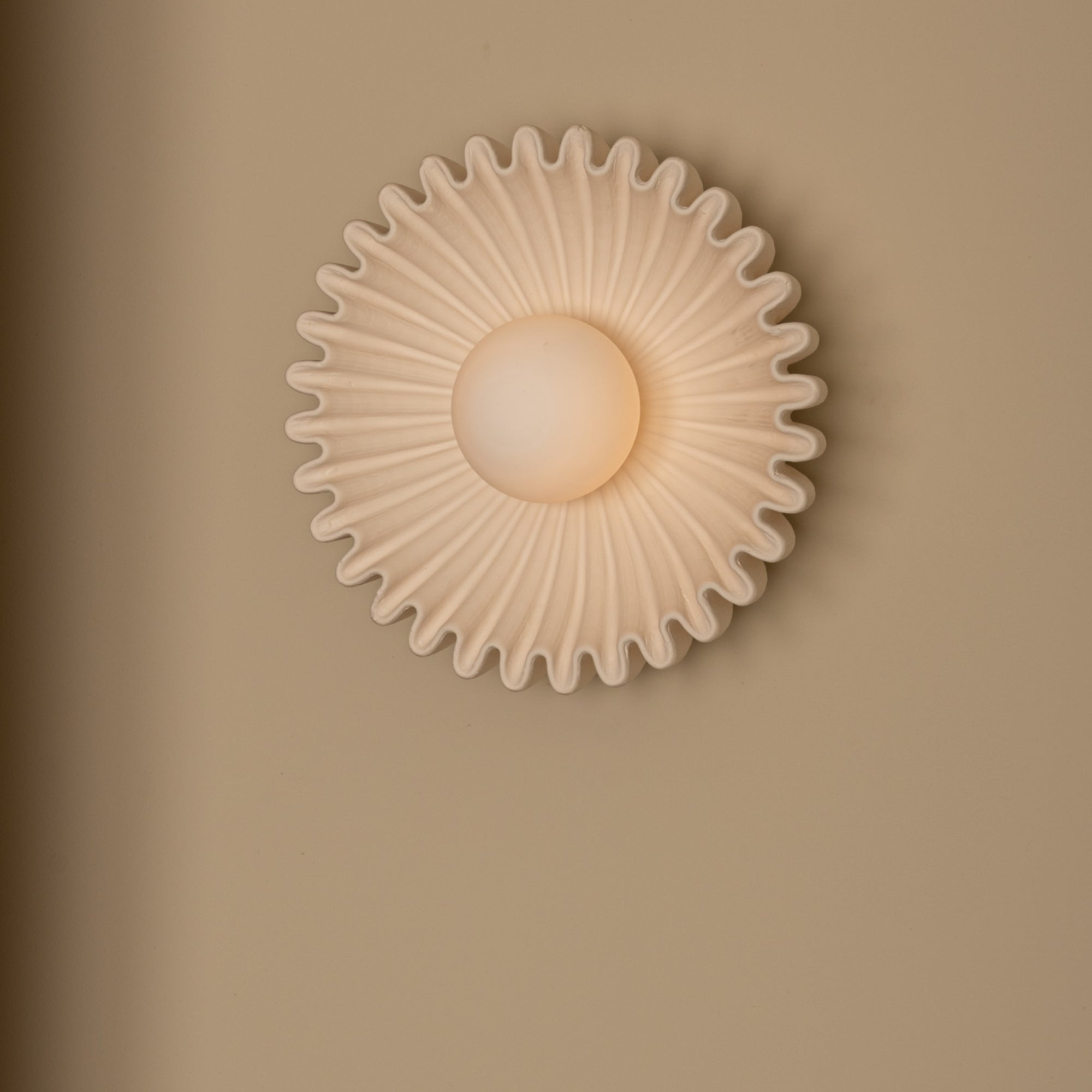 Ostro Wall Light
