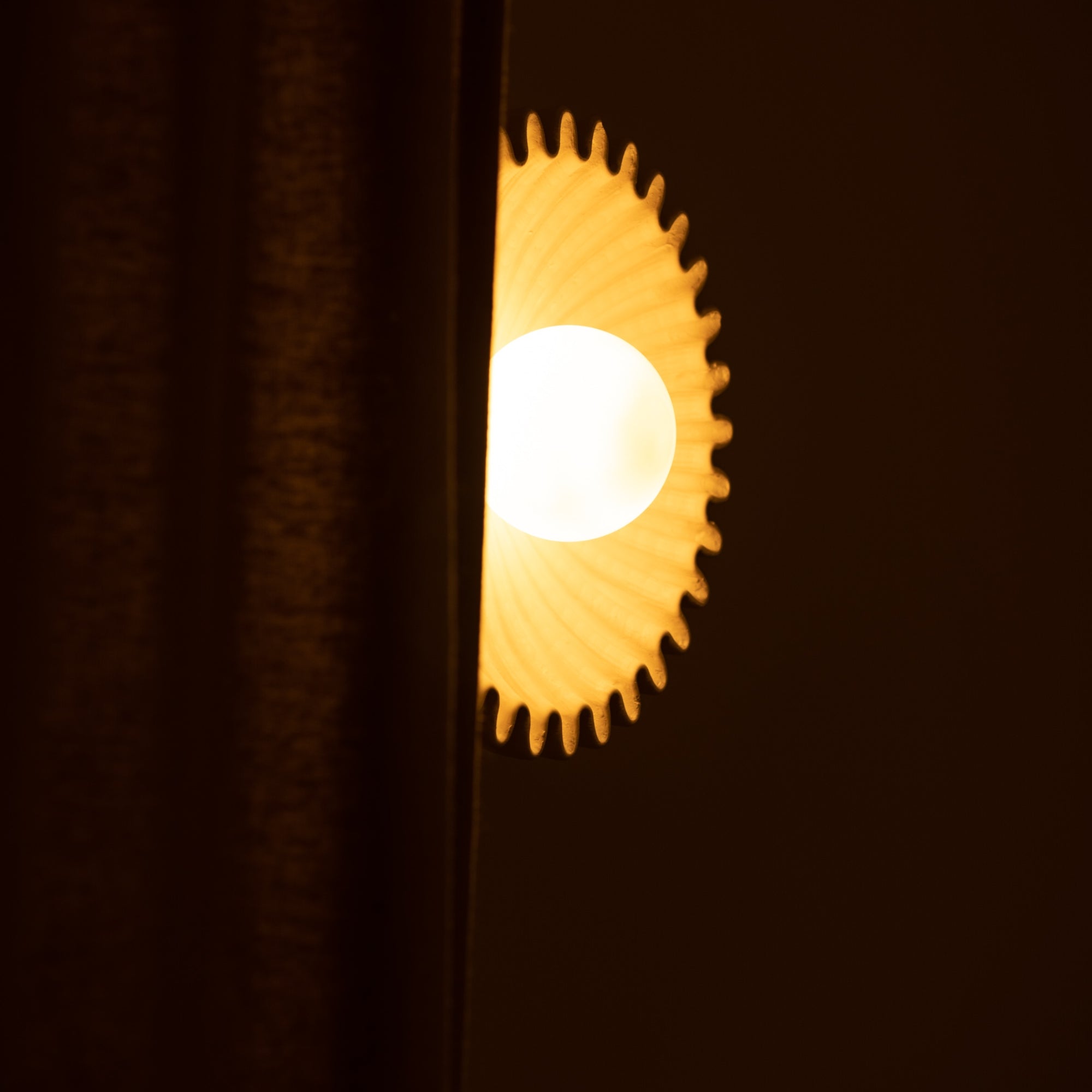 Ostro Wall Light