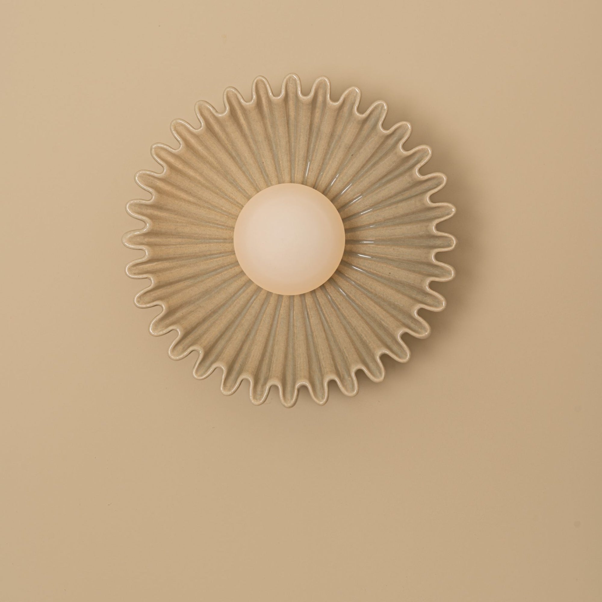 Ostro Wall Light