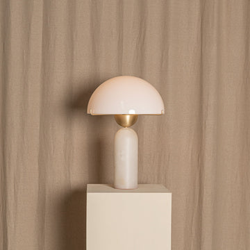 Peono Alabaster Table Lamp