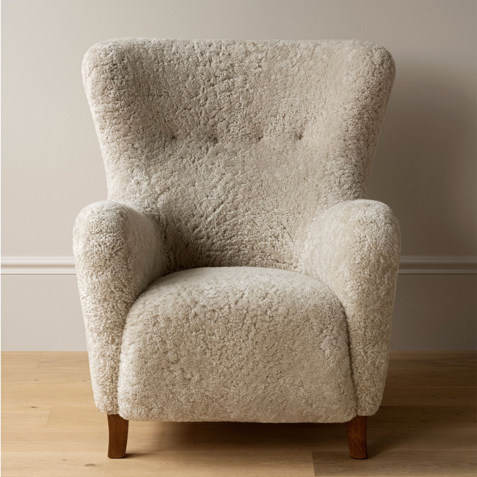 Sampo Chair - Sheepskin