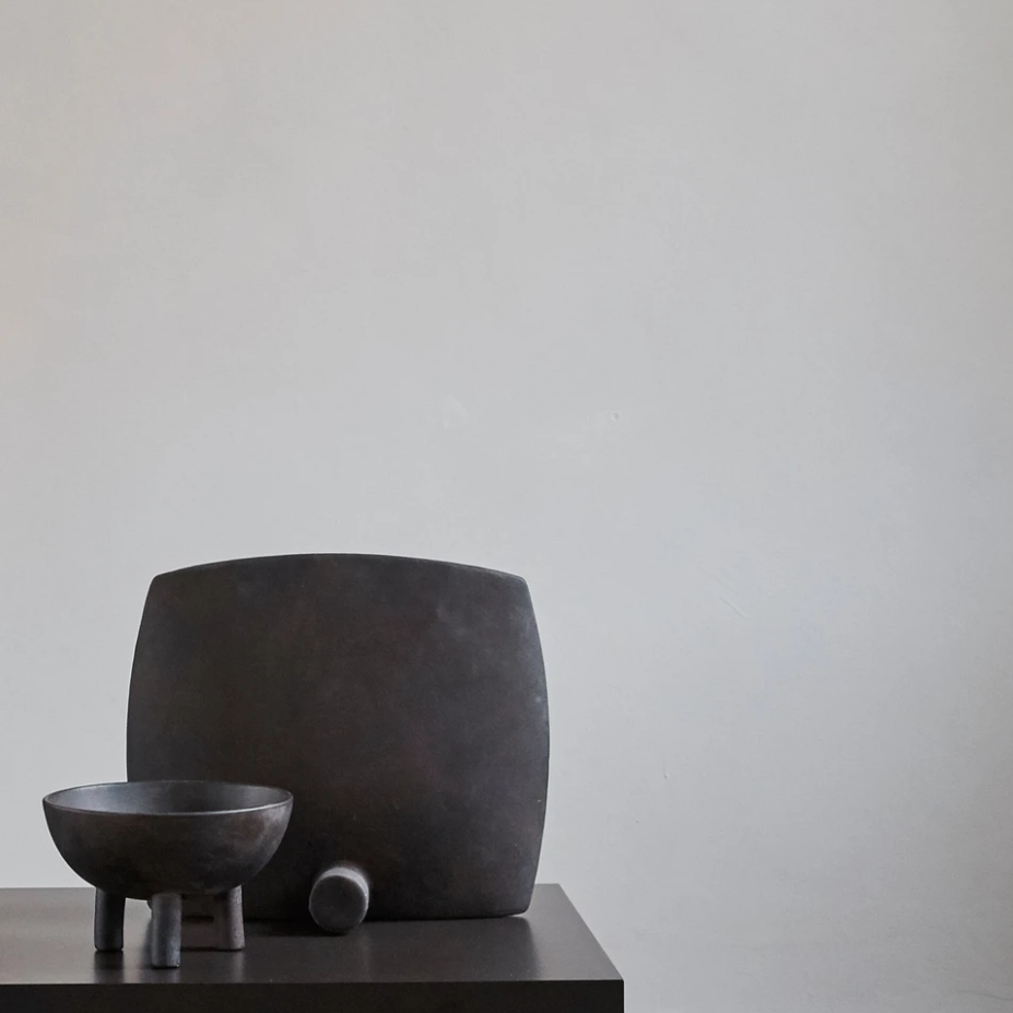 Guggenheim Vase - Square - Coffee