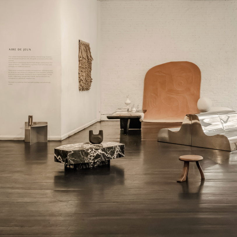 Poly Marble Lounge Table