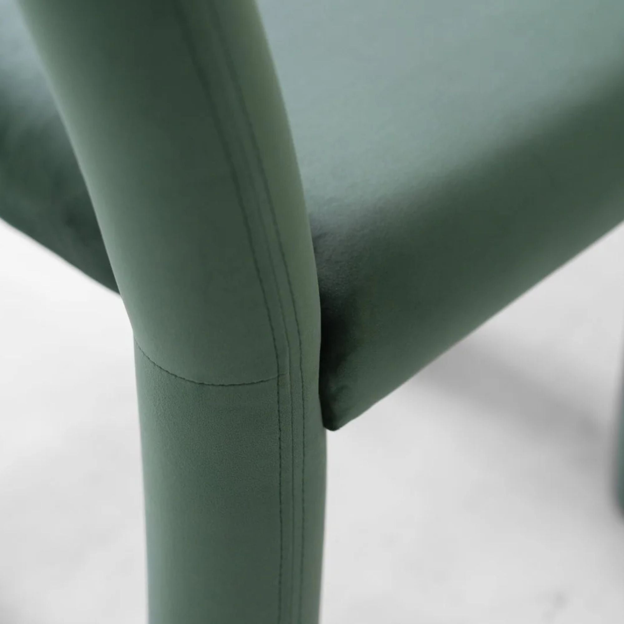 Temi Chair
