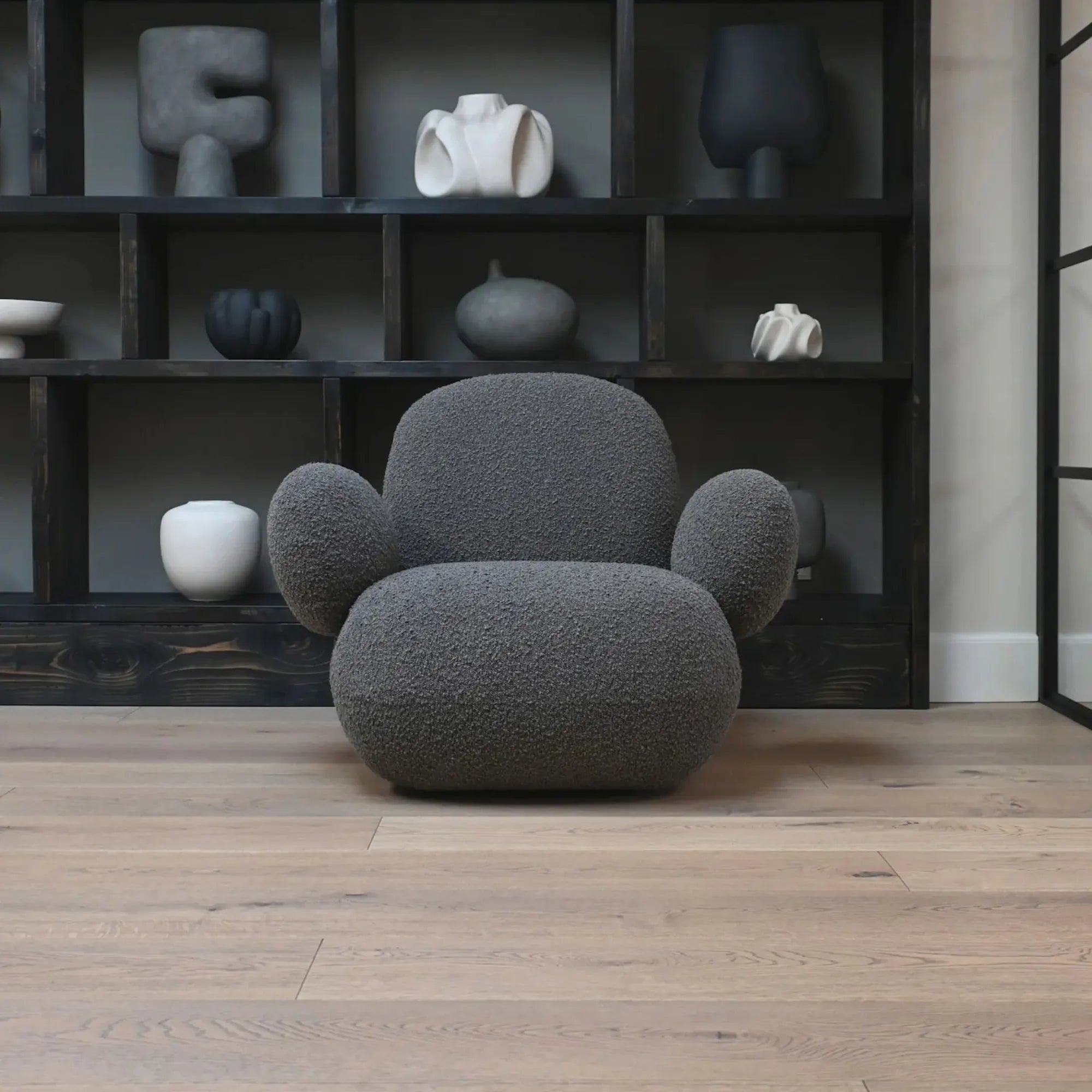 Toe Flat Armchair