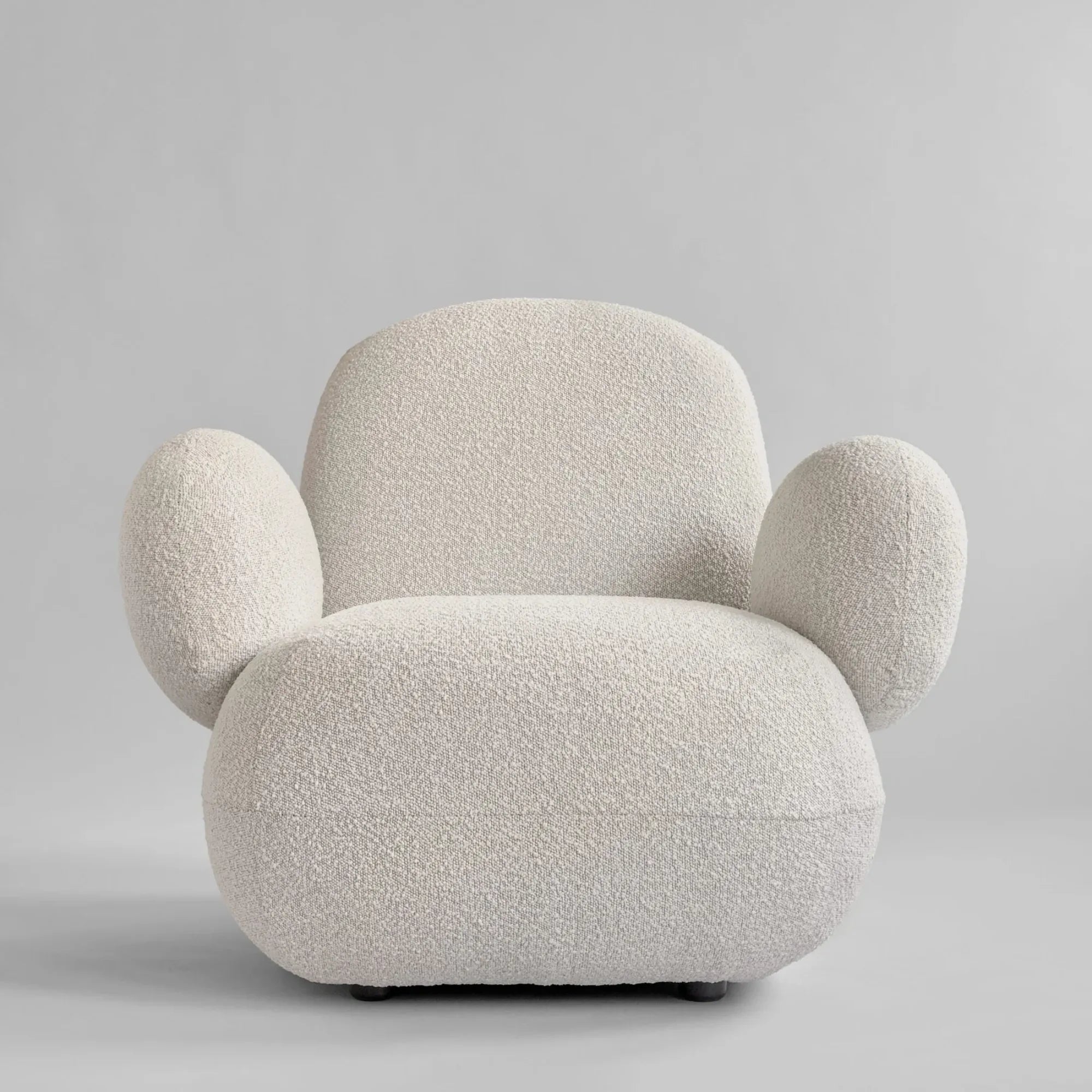 Toe Flat Armchair