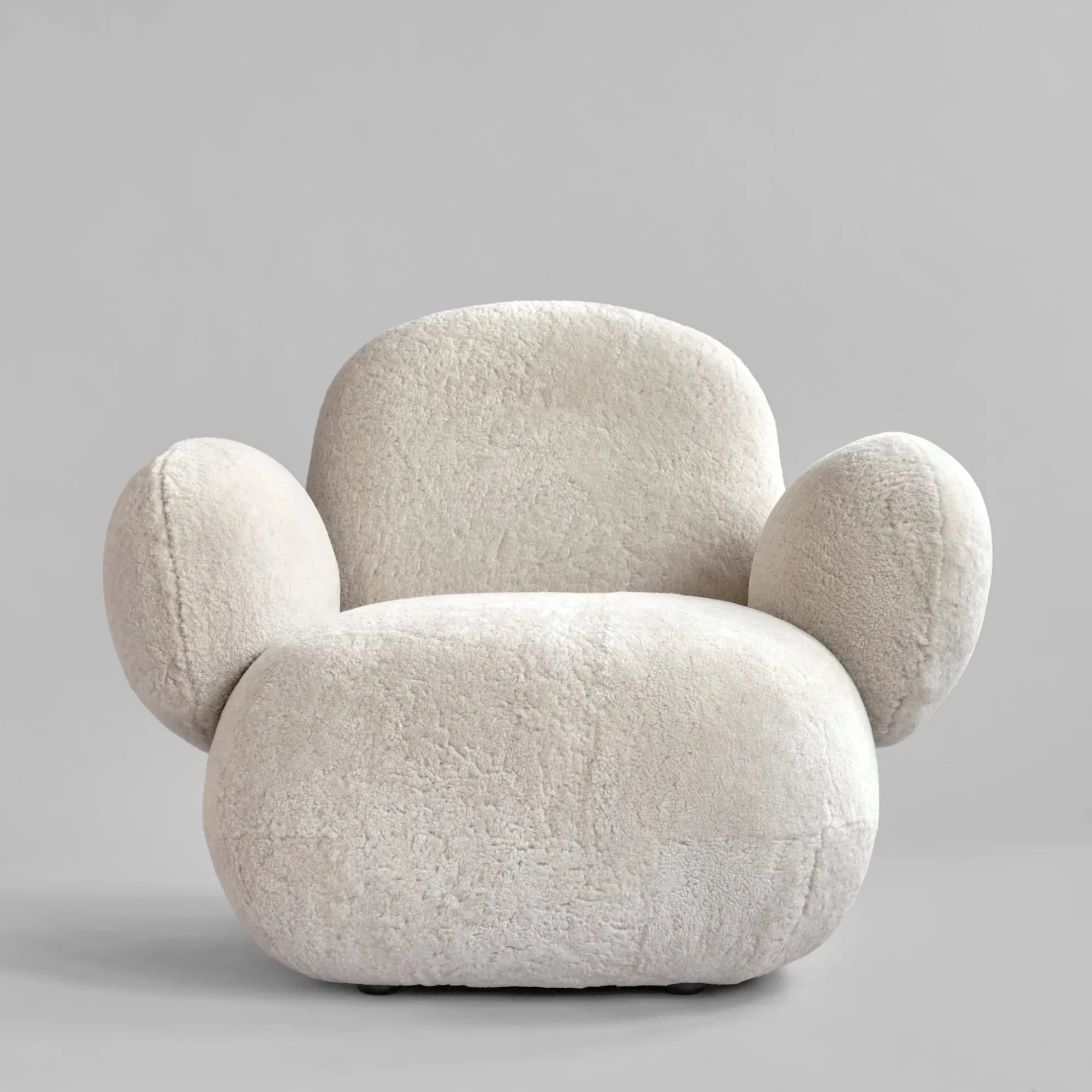 Toe Flat Armchair