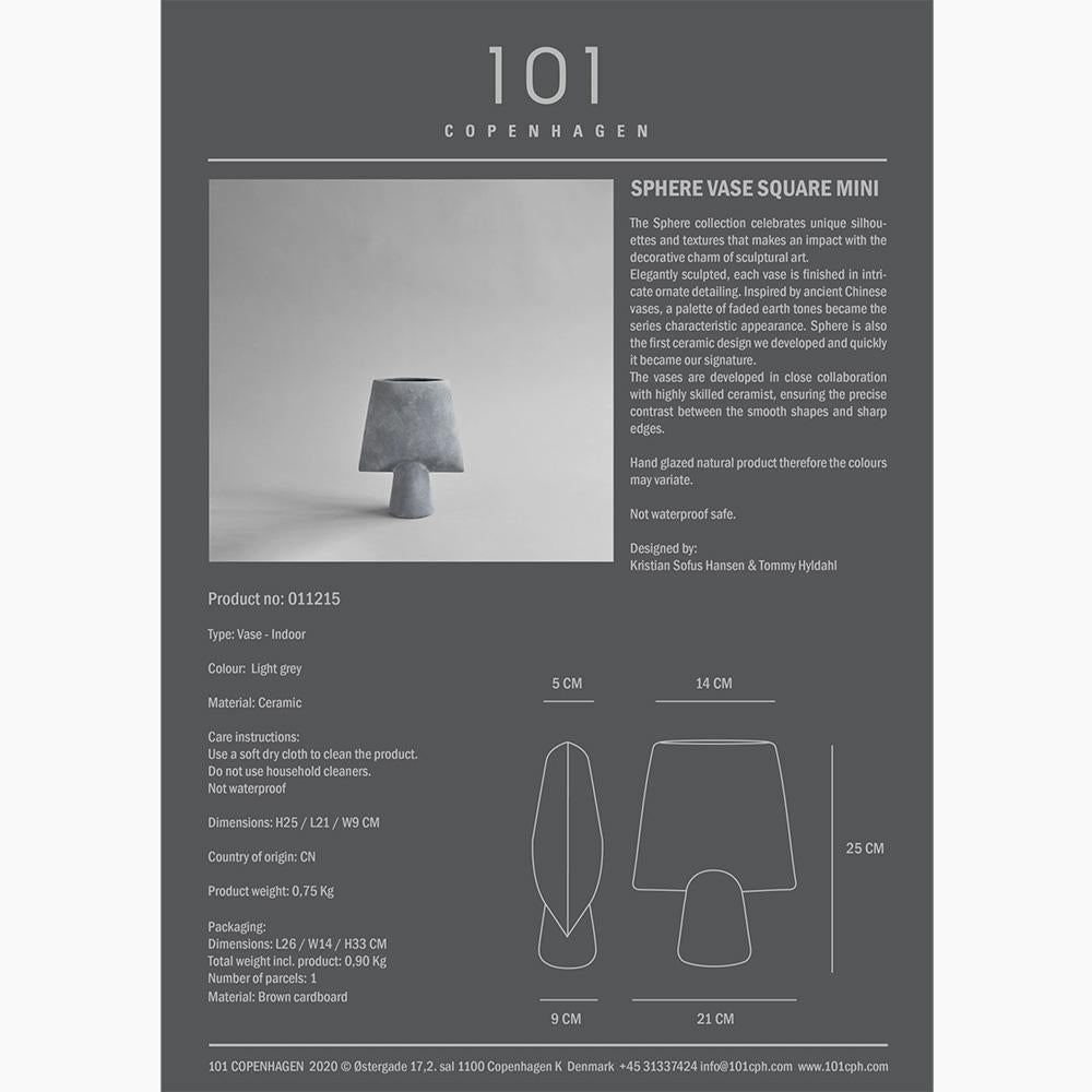 Sphere Vase Square - Mini