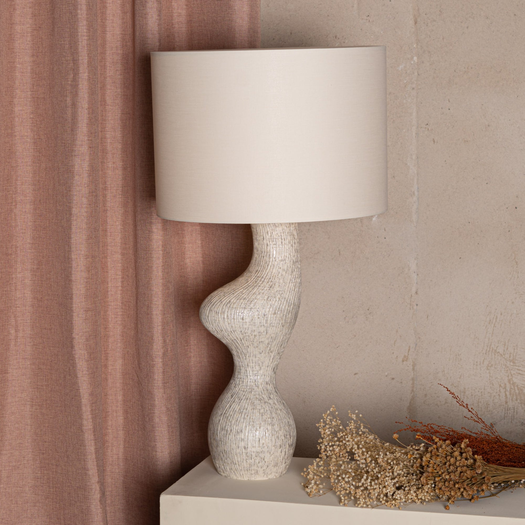 Venuso Ceramic Table Lamp