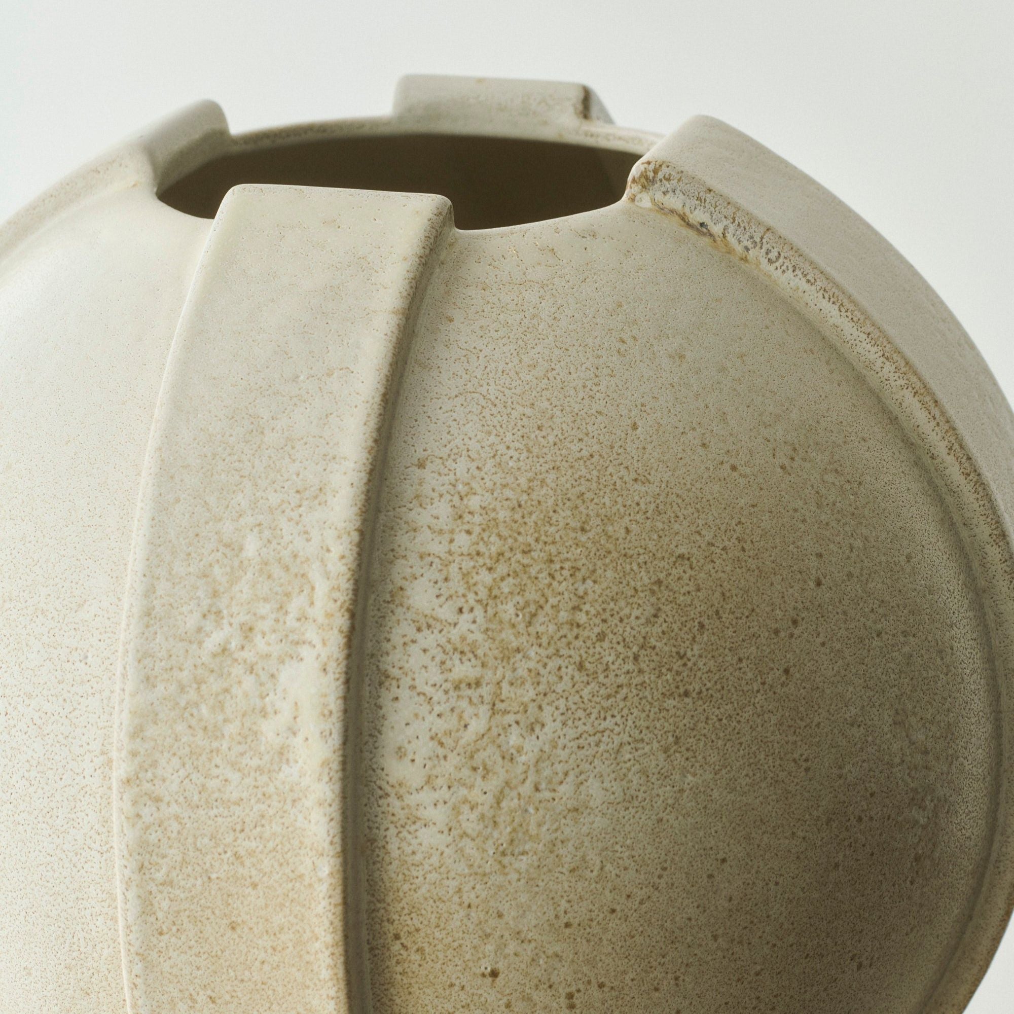 Vinci Vase 02