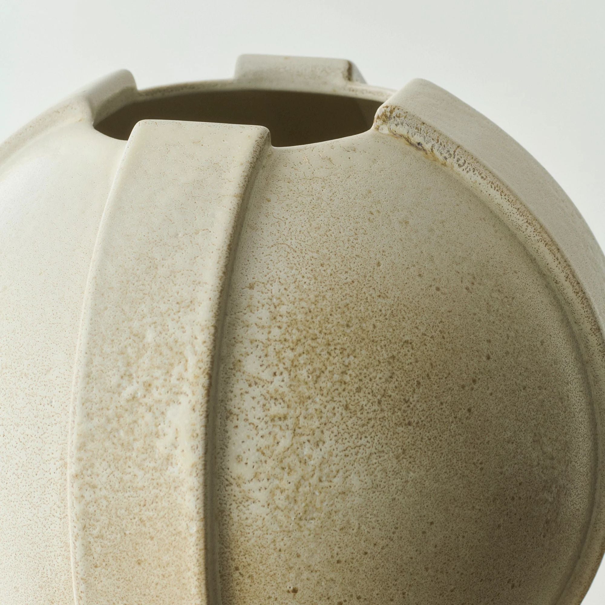 Vinci Vase 01