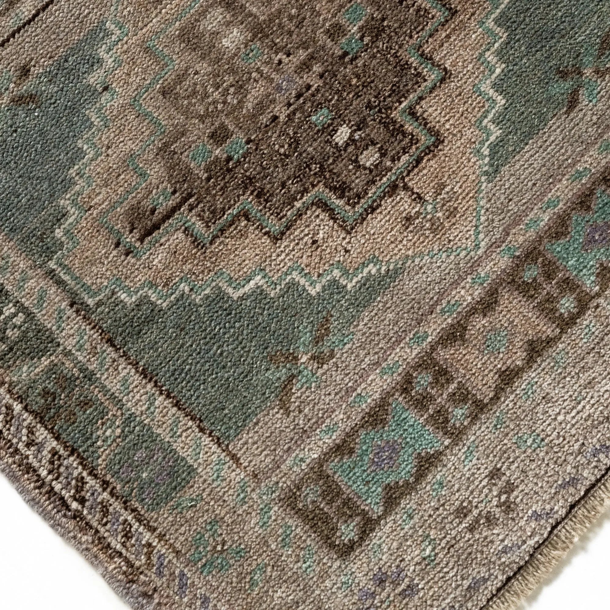 Vintage Turkish Mini Rug No. 718