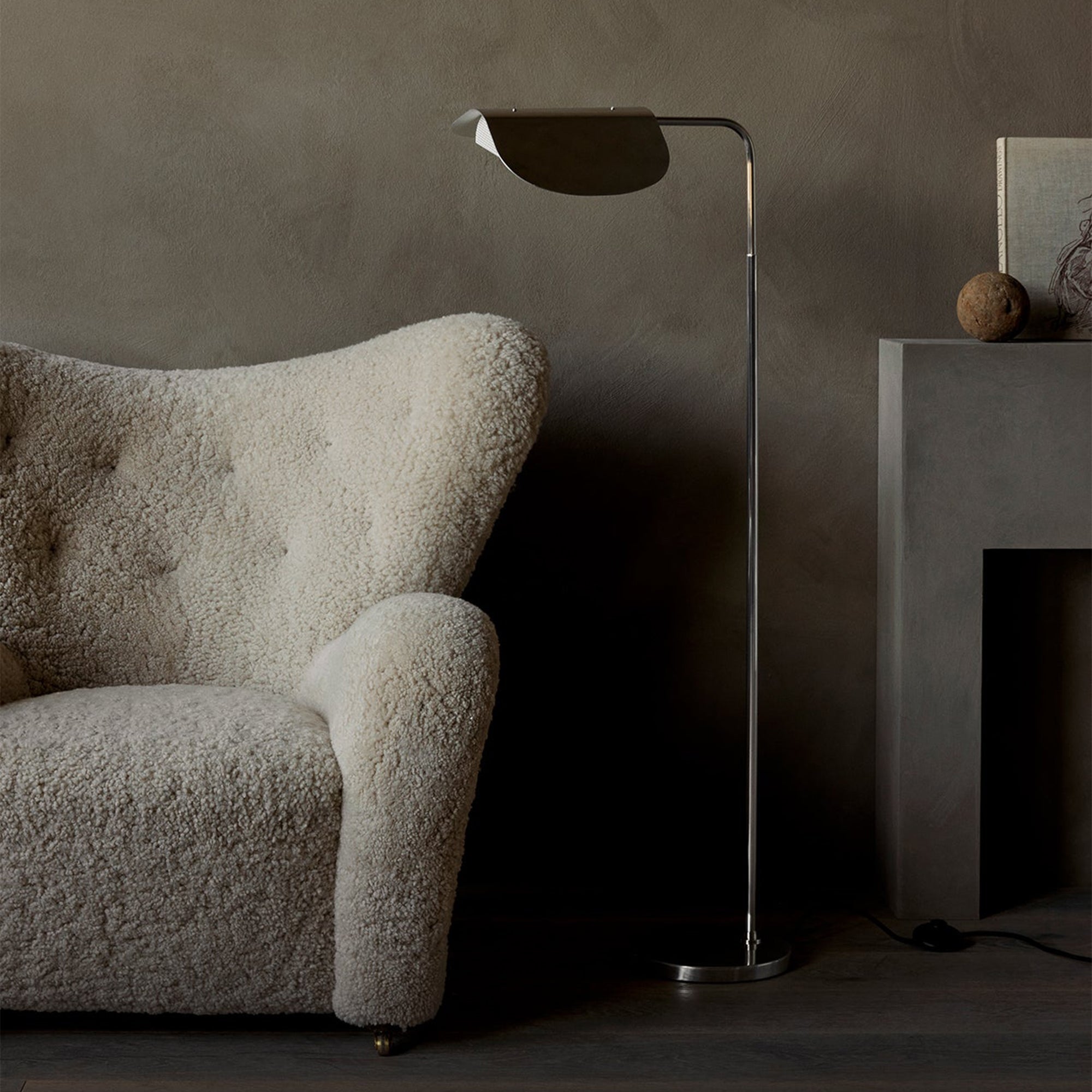 Wing Floor Lamp