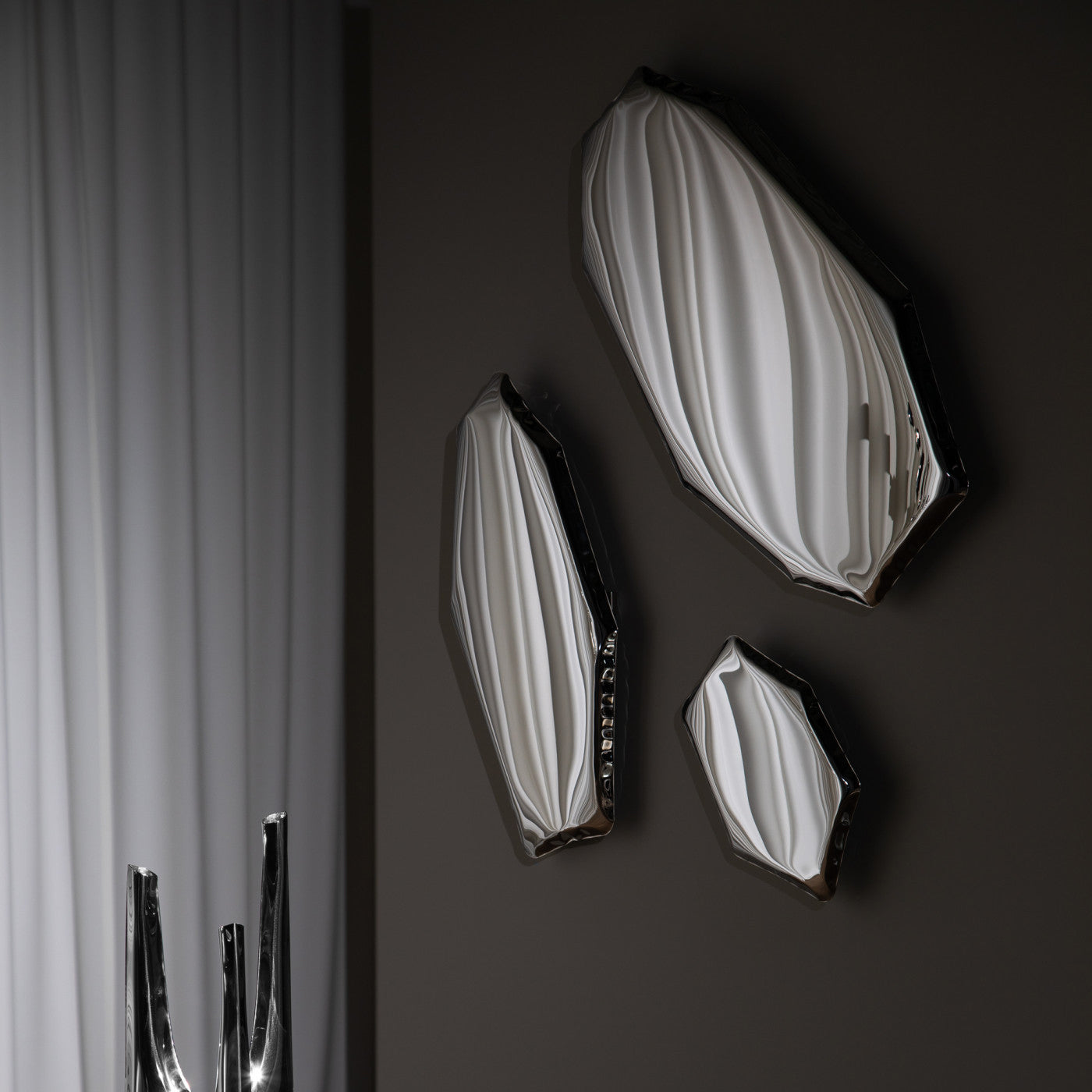 Tafla C Sculptural Wall Mirror