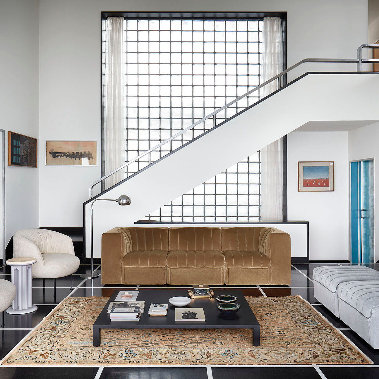 9000 Sofa