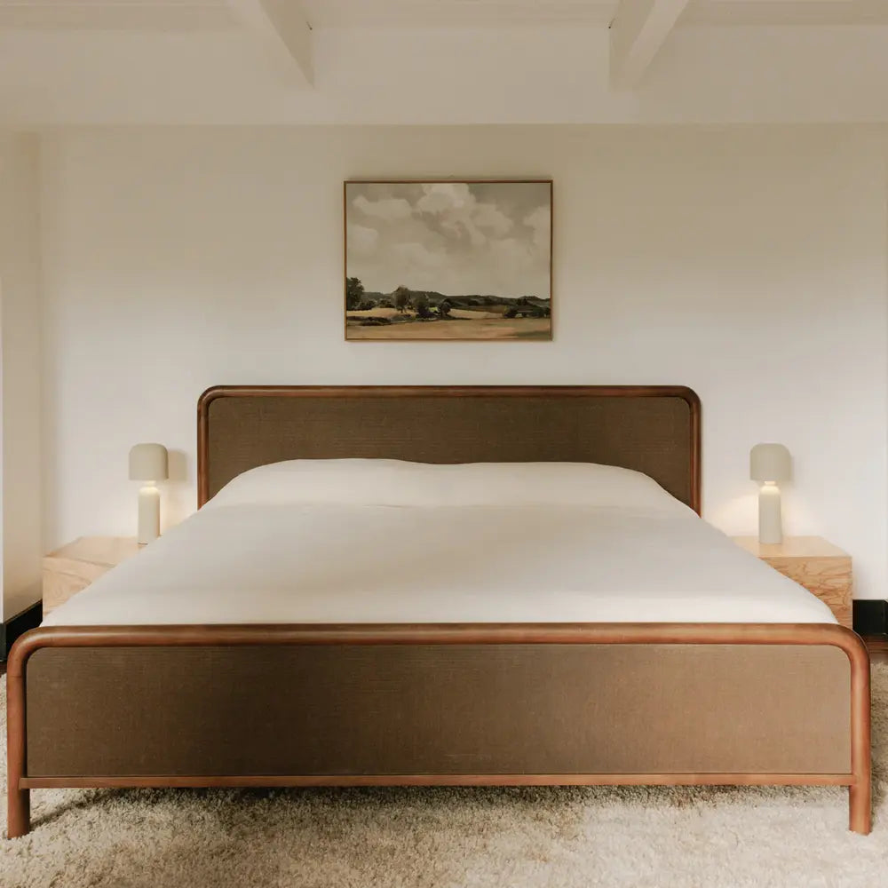 Claire Bed