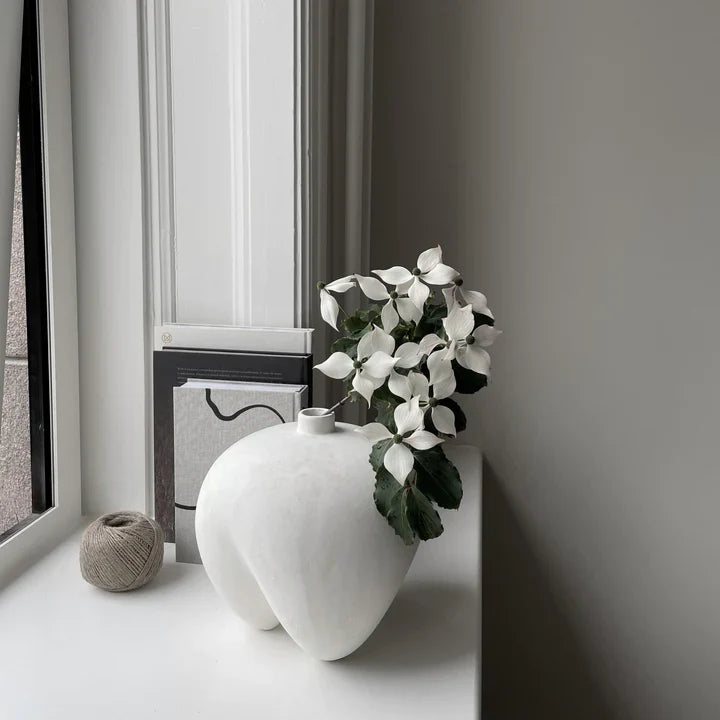 Sumo Vase - Mini - Bone White - Grade C