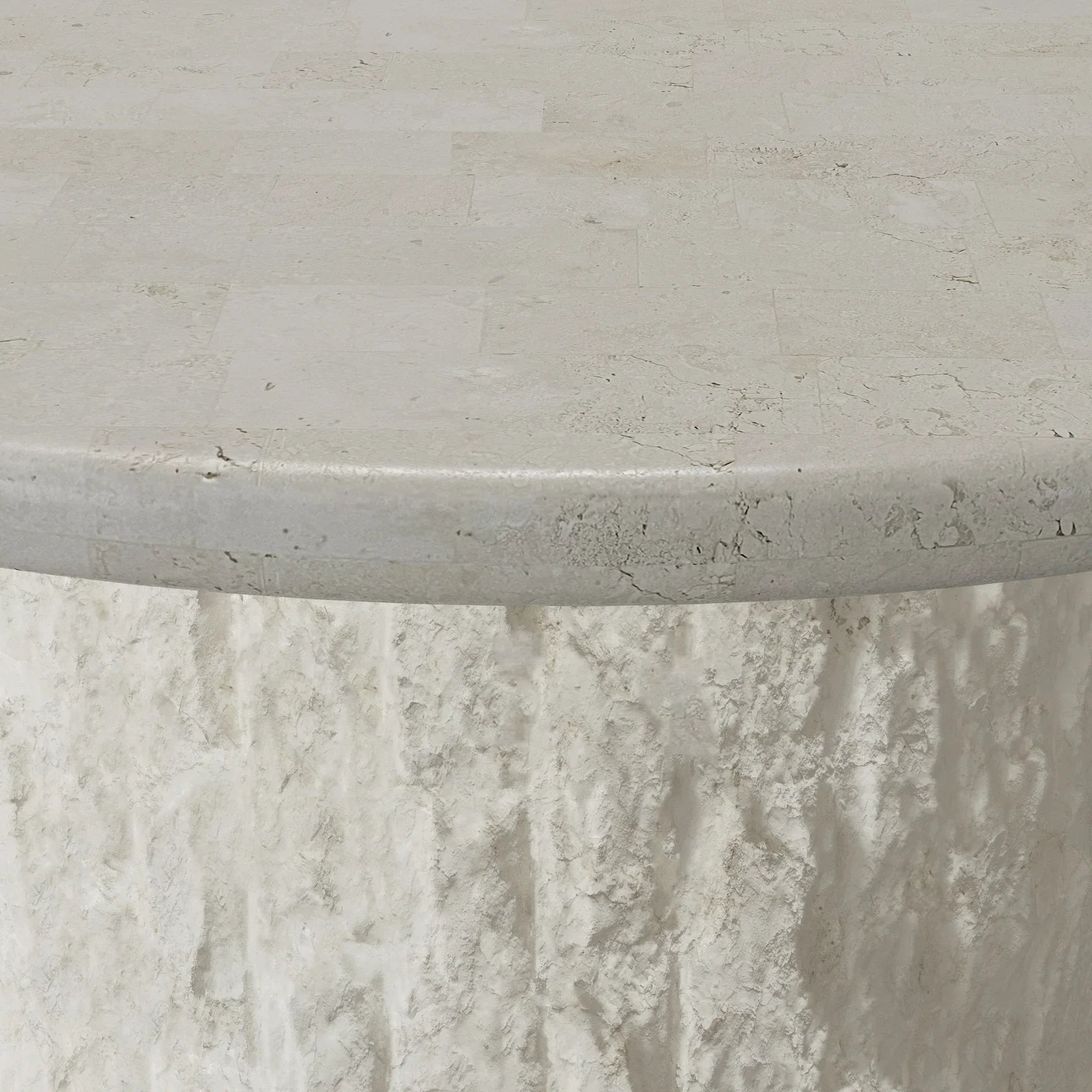 Isla Oval Dining Table