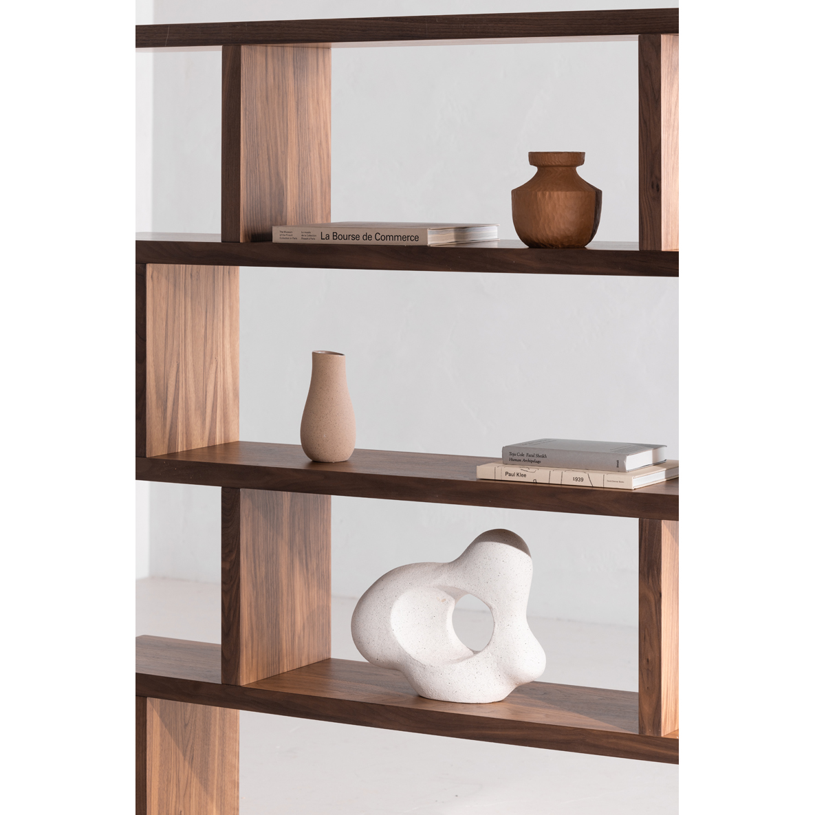Sabri Shelf Large