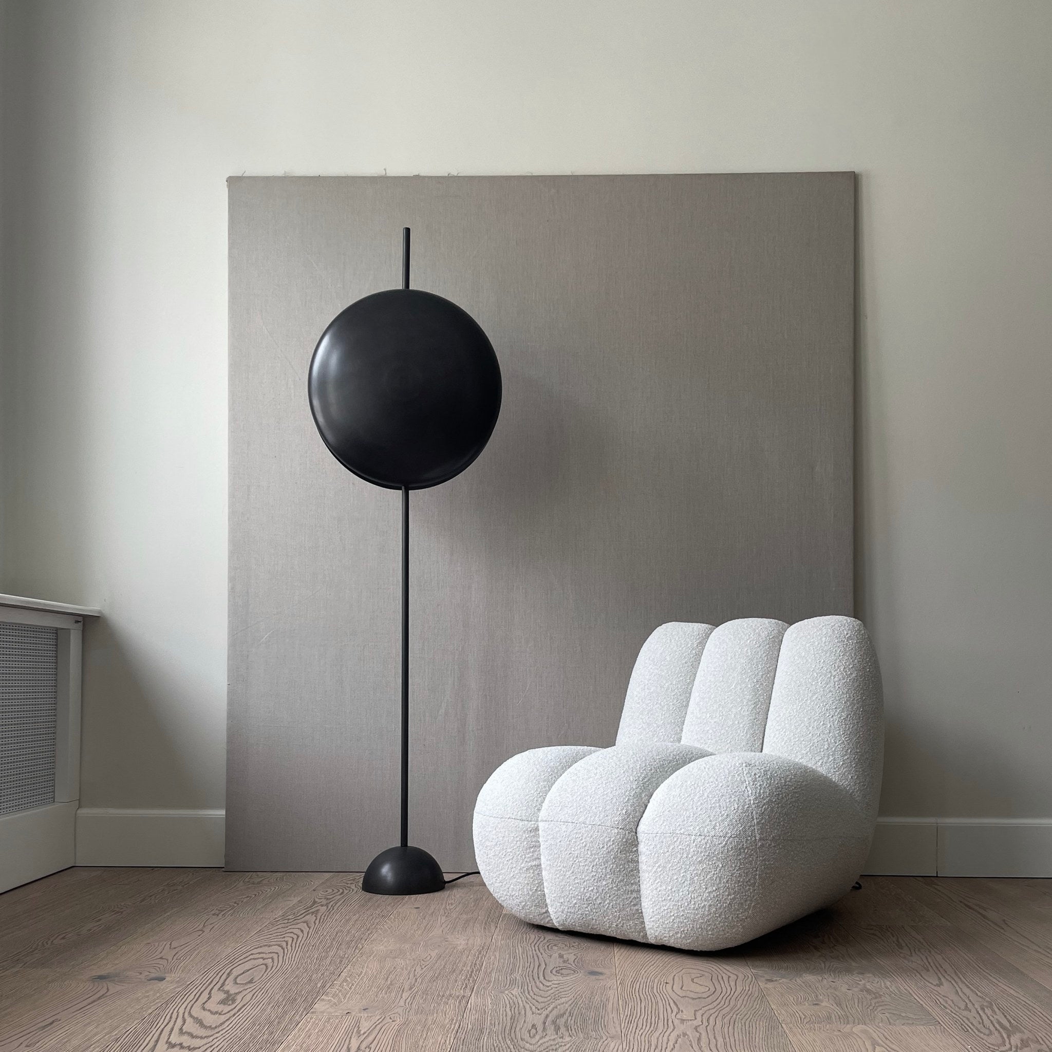 Toe Chair