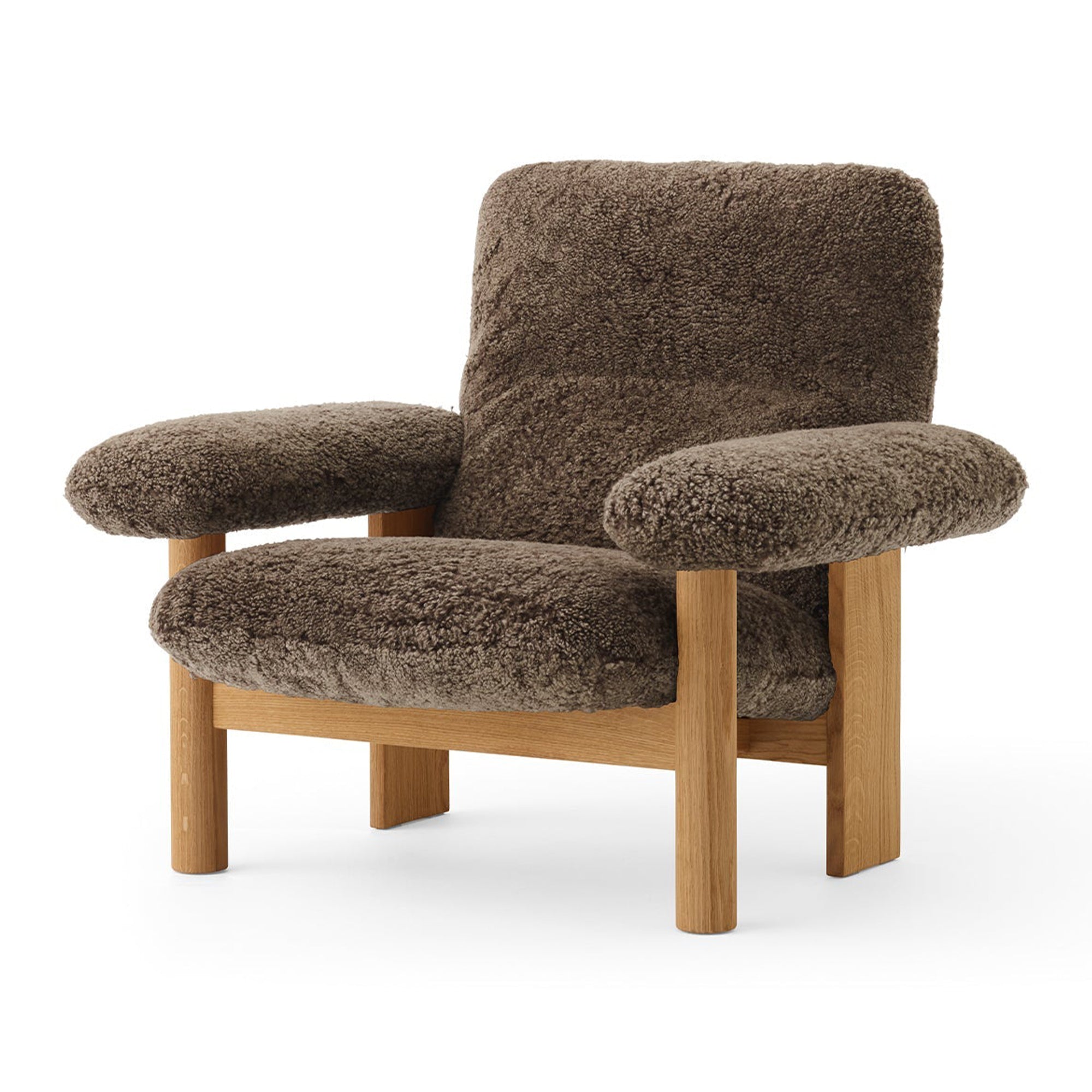 Brasilia Lounge Chair - Sheepskin