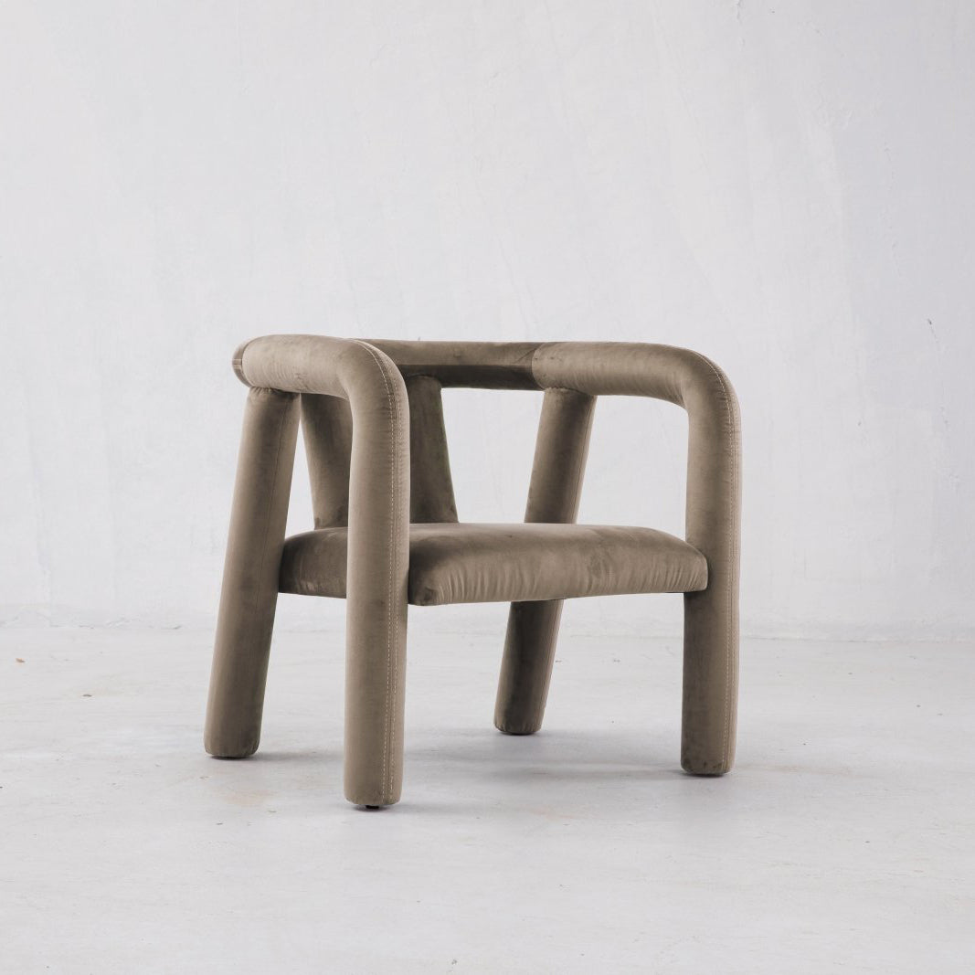 Temi Lounge Chair