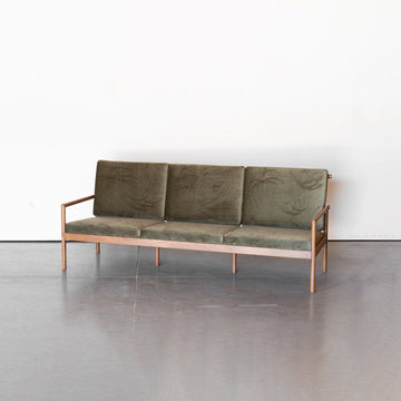 Ten Sofa