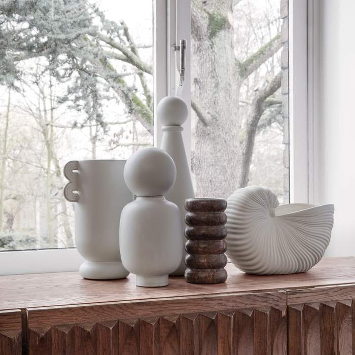 Muses Ceramic Vase Calli