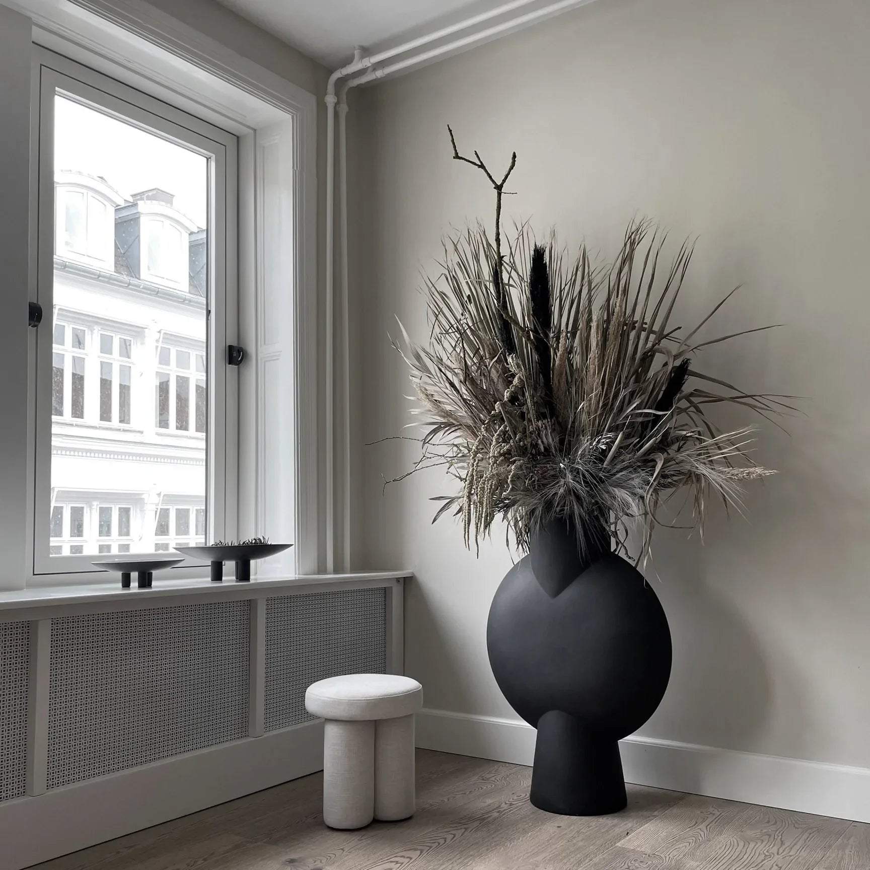Sphere Vase Bubl - Giant